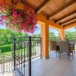 Casa Ana Tripari By Briskva *
