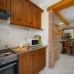 Casa Ana Tripari By Briskva *