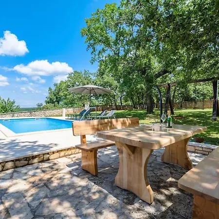 Casa Ana Tripari Villa *