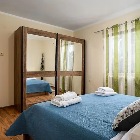 Casa Ana Tripari By Briskva Višnjan