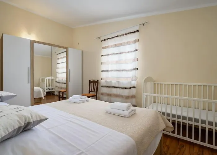 Casa Ana Tripari By Briskva