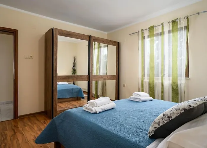 Casa Ana Tripari By Briskva Višnjan